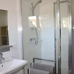 شقة Superb Apt- Garden- 3 Parkings, Near Petite Venise ! *