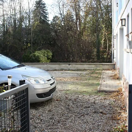 Superb Apt- Garden- 3 Parkings, Near Petite Venise ! * 科尔马