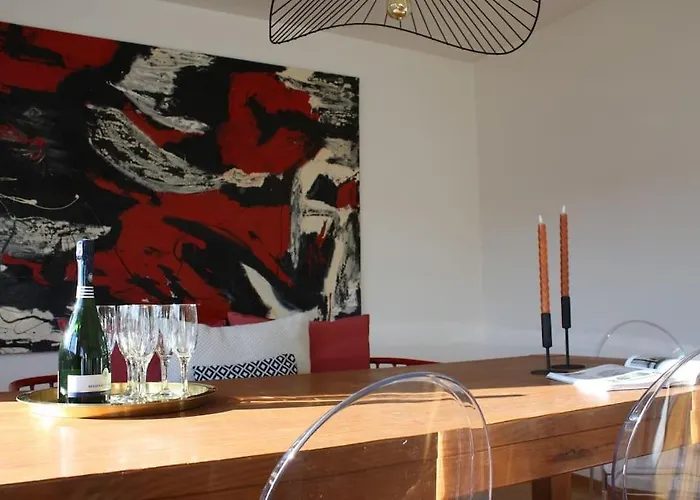 Superb Apt- Garden- 3 Parkings, Near Petite Venise ! Apartament *