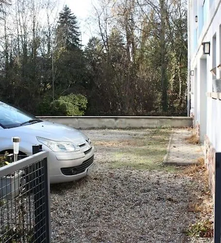 Superb Apt- Garden- 3 Parkings, Near Petite Venise ! Апартаменты