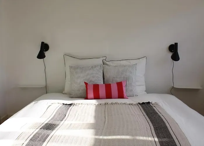 Superb Apt- Garden- 3 Parkings, Near Petite Venise ! Апартаменты Кольмар